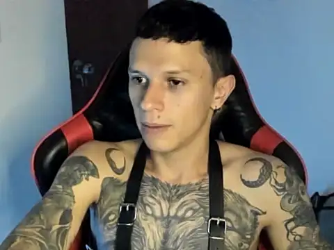 Snapshot of goodboy69l chatting on April 2026 01:58:02 AM goodboy69l online show from April 2026 01:58:02 AM