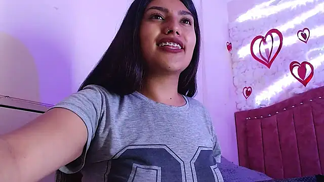 SarahStones online show from February 2025 11:22:01 AM