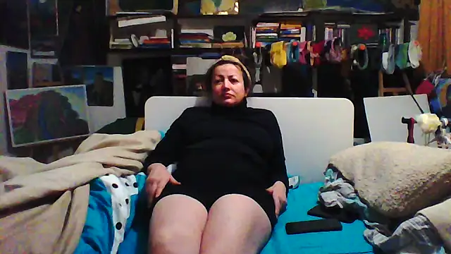 MariaAnaSunshine online show from November 2025 06:30:02 PM