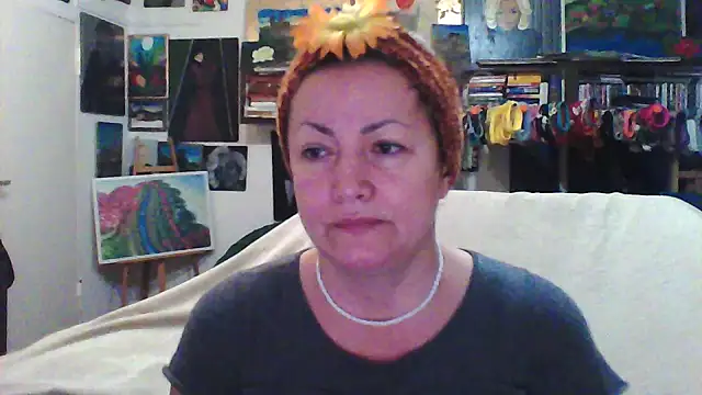 Snapshot of MariaAnaSunshine chatting on January 2026 05:57:02 AM MariaAnaSunshine online show from January 2026 05:57:02 AM