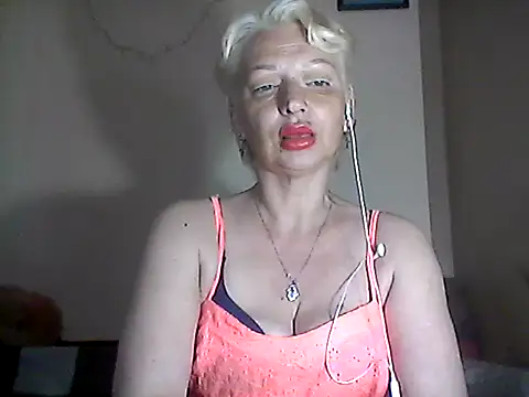 Snapshot of MaryJane441 chatting on May 2026 08:29:01 PM MaryJane441 online show from May 2026 08:29:01 PM