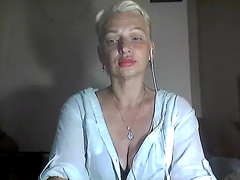 Snapshot of MaryJane441 chatting on July 2026 08:04:02 PM MaryJane441 online show from July 2026 08:04:02 PM