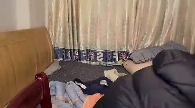 xiaottt1918 online show from January 2025 10:23:02 AM