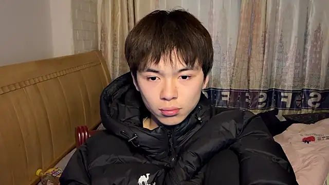 xiaottt1918 online show from January 2025 09:47:01 AM