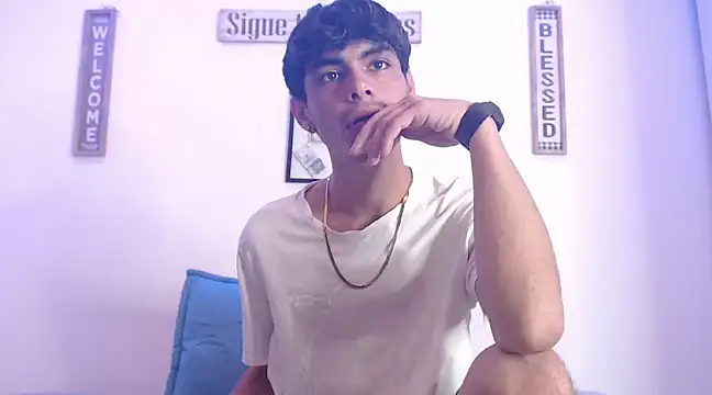 harrytomson 1 online show from February 2025 08:16:01 AM