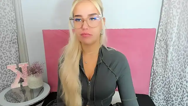 KristyHoney online show from November 2025 08:24:01 AM