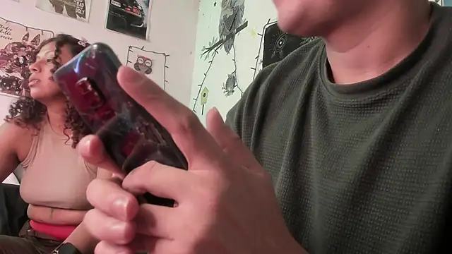 hothoneychile online show from November 2025 04:51:01 PM