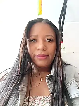 cindy damm online show from October 2025 07:00:01 PM