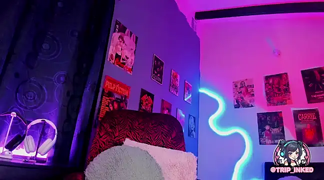 Snapshot of martinarousee chatting on January 2025 12:24:01 AM martinarousee online show from January 2025 12:24:01 AM