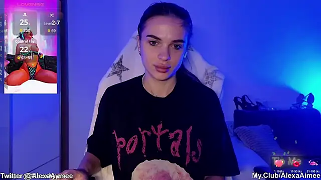 AlexaAimee online show from November 2025 09:40:01 AM