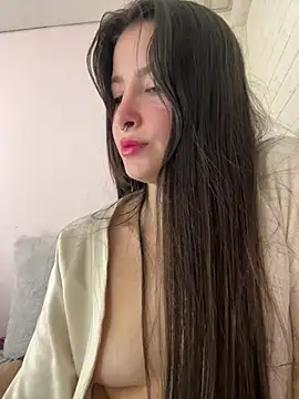 Snapshot of annaharper- chatting on January 2025 01:51:02 AM annaharper- online show from January 2025 01:51:02 AM