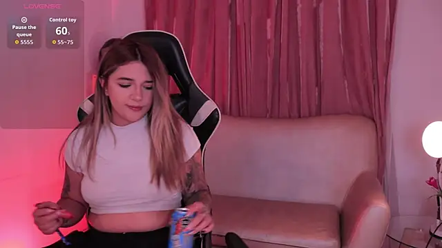 ashleyvalirya online show from December 2025 03:59:01 AM