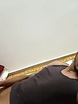 Snapshot of swagwew chatting on December 2024 03:55:01 PM swagwew online show from December 2024 03:55:01 PM