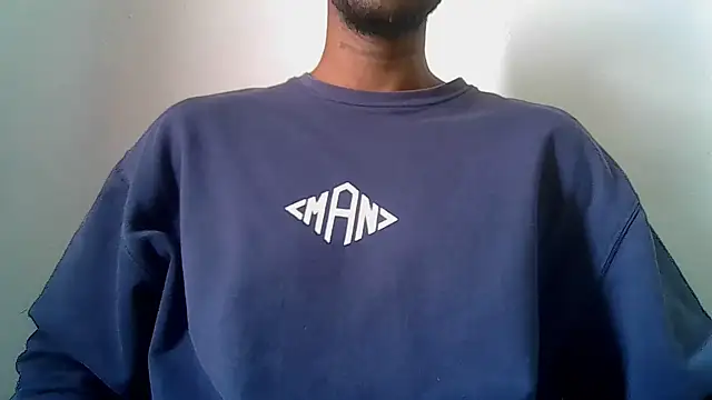Snapshot of Alphadavid_23 chatting on June 2026 04:00:02 PM Alphadavid 23 online show from June 2026 04:00:02 PM