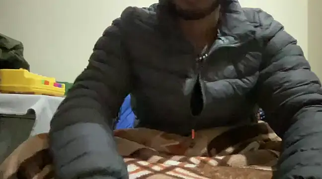 Snapshot of aesthetic_rohanxxx chatting on December 2024 08:38:02 AM aesthetic rohanxxx online show from December 2024 08:38:02 AM