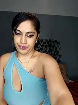 Snapshot of Sasha_fierceXXX chatting on April 2026 09:01:02 PM Sasha fierceXXX online show from April 2026 09:01:02 PM