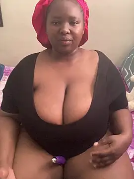 Snapshot of queenxdede chatting on August 2026 11:26:02 AM queenxdede online show from August 2026 11:26:02 AM