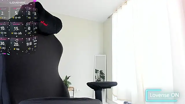 Snapshot of paulinabarnett- chatting on July 2026 03:40:02 PM paulinabarnett- online show from July 2026 03:40:02 PM