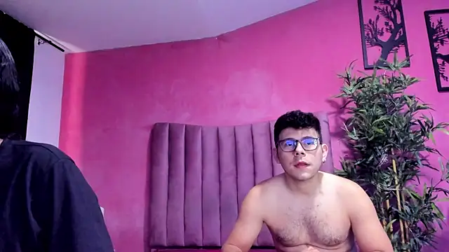 JustiinJazmin online show from January 2026 06:35:01 PM