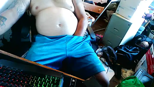 slickwill123 online show from July 2026 10:56:01 PM