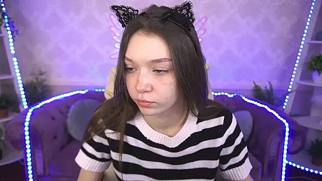 Cherry Wipe online show from February 2025 01:32:01 PM