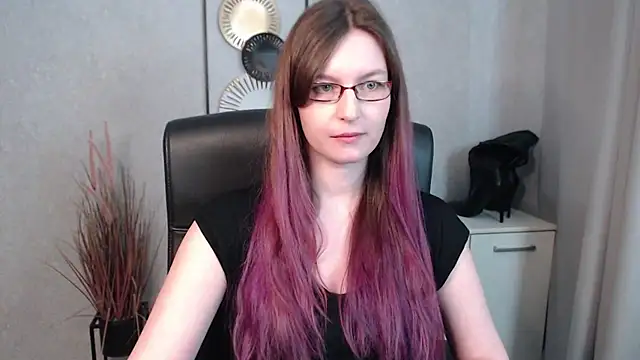 emmaxDelight online show from March 2025 10:13:02 AM