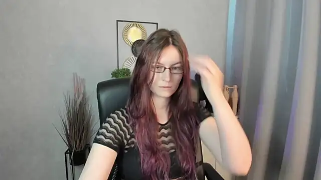 emmaxDelight online show from April 2026 05:19:01 AM