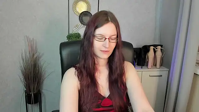 Snapshot of emmaxDelight chatting on June 2026 05:27:01 AM emmaxDelight online show from June 2026 05:27:01 AM