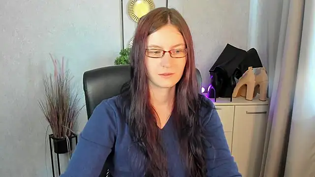 Snapshot of emmaxDelight chatting on July 2026 05:23:02 AM emmaxDelight online show from July 2026 05:23:02 AM