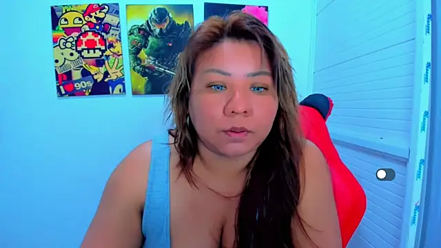 Snapshot of victoria_love89 chatting on January 2026 01:43:01 AM victoria love89 online show from January 2026 01:43:01 AM