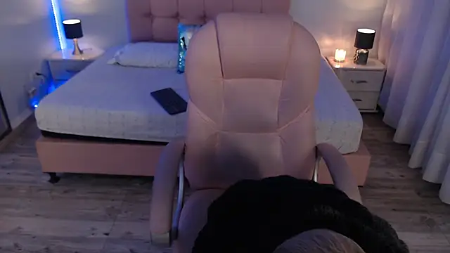 zoe jones13 online show from January 2026 03:53:01 AM