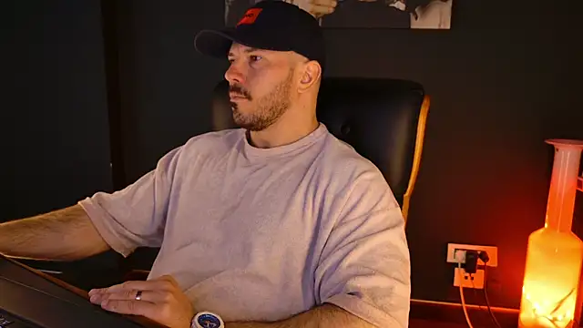 AngeloEric online show from March 2026 08:47:02 AM