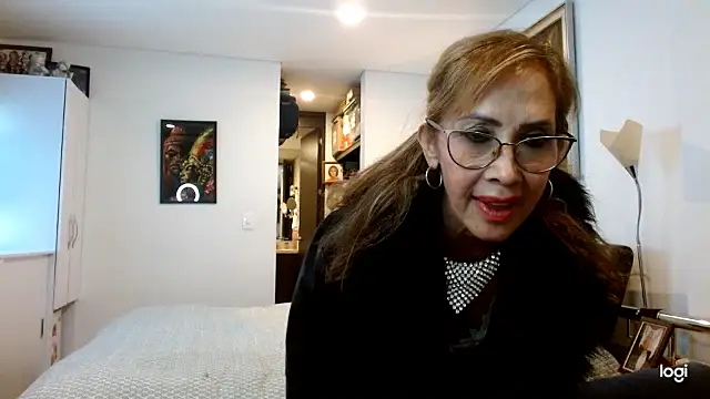 Snapshot of Canelita28 chatting on April 2026 12:09:02 AM Canelita28 online show from April 2026 12:09:02 AM