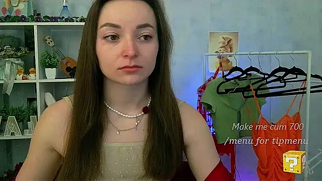  Barbie Kiss  online show from April 2026 08:37:01 AM