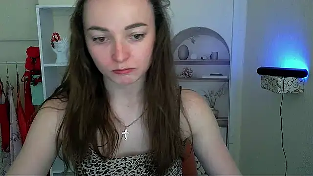 Barbie Kiss  online show from May 2026 09:37:02 AM