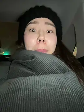 Asian Asami online show from December 2024 02:27:02 PM