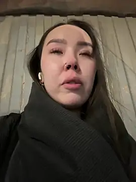 Asian Asami online show from February 2025 04:45:02 PM