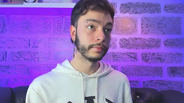 noah ricci online show from November 2025 12:16:02 PM