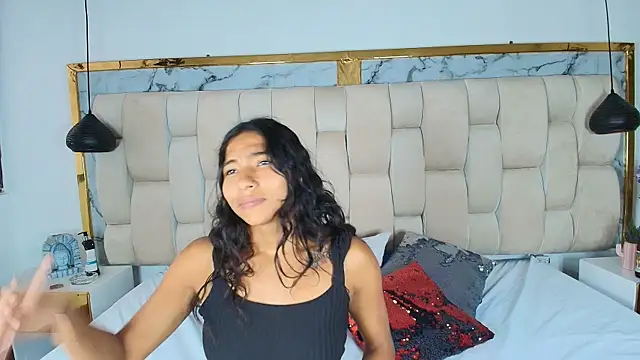Snapshot of Hanna_lens chatting on May 2026 08:47:02 PM Hanna lens online show from May 2026 08:47:02 PM
