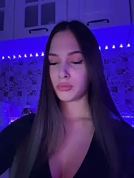 Snapshot of EricaWalls chatting on February 2025 04:20:02 PM EricaWalls online show from February 2025 04:20:02 PM