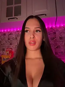 Snapshot of EricaWalls chatting on March 2025 08:00:01 PM EricaWalls online show from March 2025 08:00:01 PM