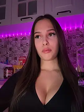 Snapshot of EricaWalls chatting on March 2025 08:59:01 PM EricaWalls online show from March 2025 08:59:01 PM