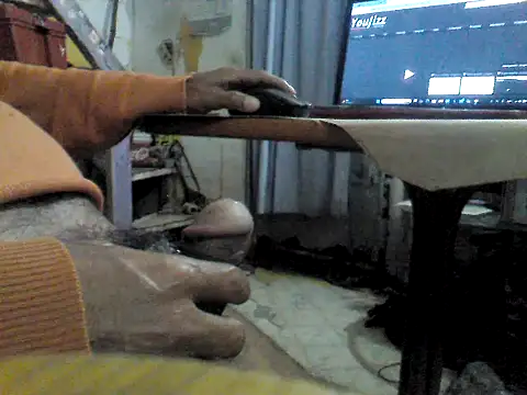 Snapshot of tu_poeta chatting on November 2025 04:56:02 AM tu poeta online show from November 2025 04:56:02 AM