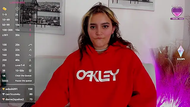Snapshot of katy_giil chatting on January 2025 10:41:02 PM katy giil online show from January 2025 10:41:02 PM