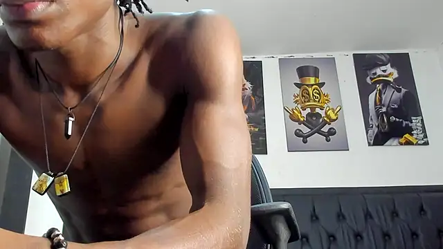 Snapshot of darwinjhonson chatting on March 2025 01:19:01 AM darwinjhonson online show from March 2025 01:19:01 AM