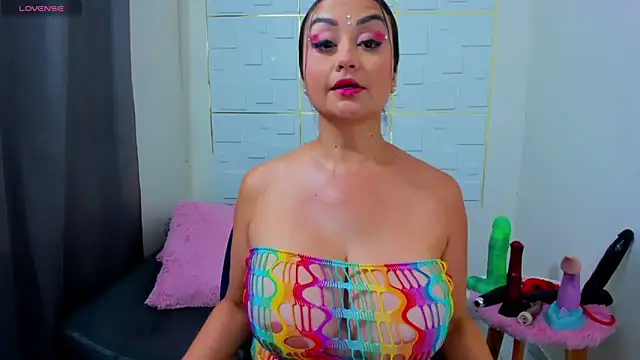 IsaSixty9 online show from December 2024 07:04:02 PM