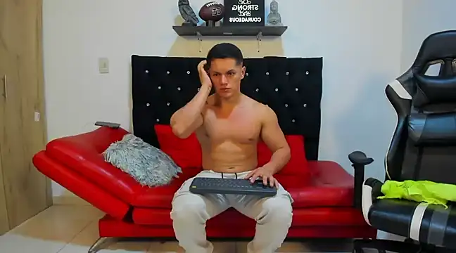 julian wallace online show from March 2025 01:14:01 AM