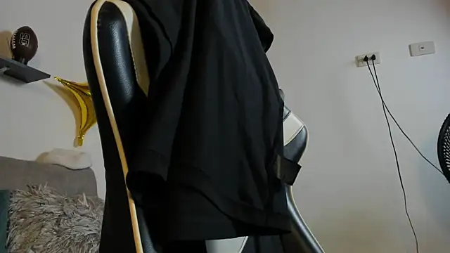 julian wallace online show from September 2025 07:03:02 PM