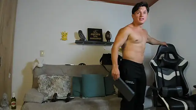 julian wallace online show from December 2025 06:25:02 PM