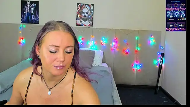 MuscleXXXBarbie online show from February 2025 06:13:02 PM